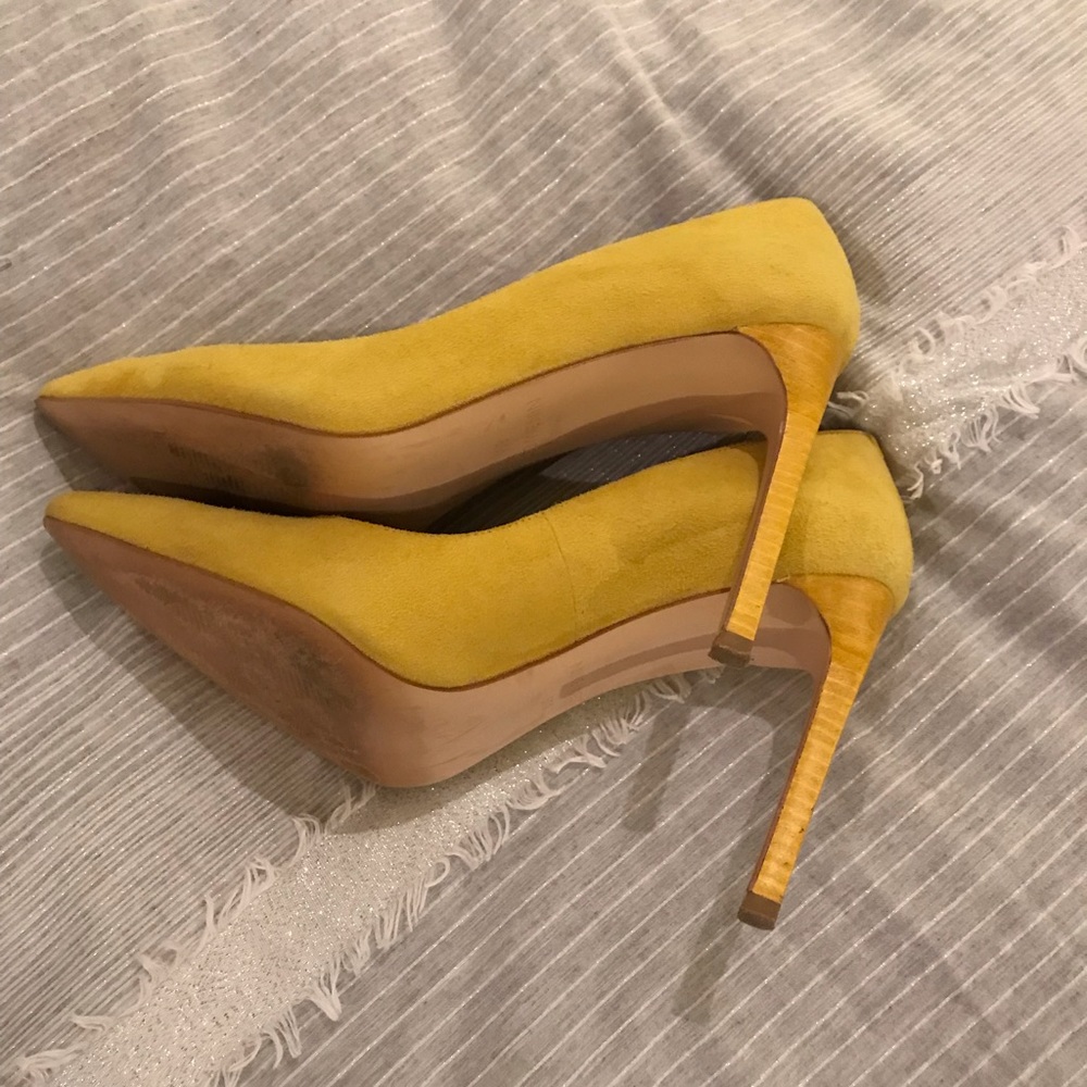 Nine West Yellow Suede Tatiana Heel - Picture 4 of 9